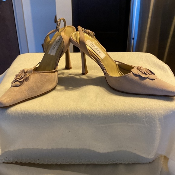 Ladies Light Pink Suede Slingback Pump, - Picture 3 of 5
